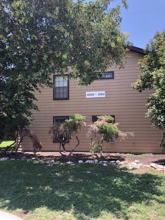 Primary Photo - 10611 Starcrest San Antonio, TX 78217
