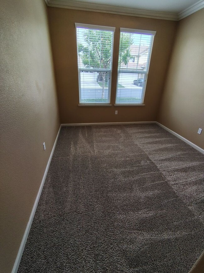 Foto del edificio - 13606 Brook Way