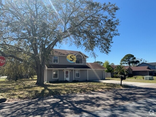 Building Photo - 8702 Bandera Cir S