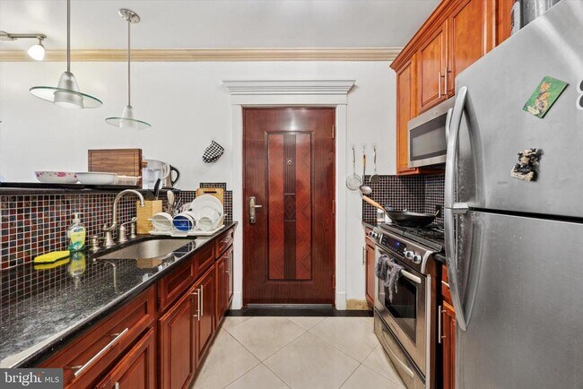 Foto del edificio - 138 S 11th St