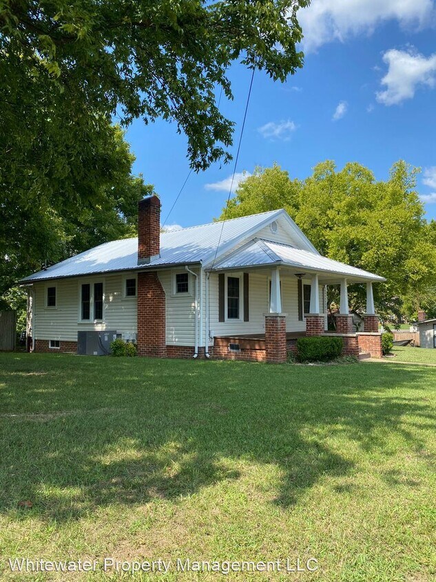 3 br, 2 bath House 2803 Henderson Ave. NW House Rental in Cleveland