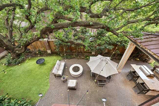 Foto del edificio - 2368 Timber Ln