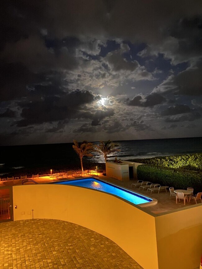 Foto del edificio - 3009 S Ocean Blvd