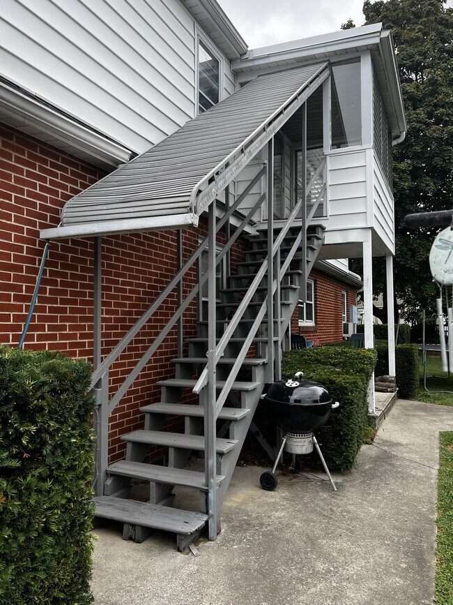 Foto del edificio - 216 Holland Rd