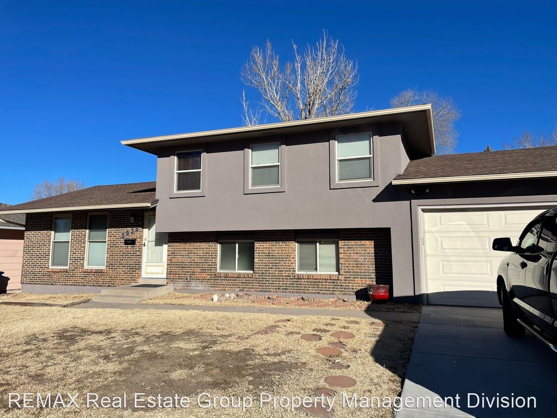 Primary Photo - 4 br, 2 bath House - 5030 Palmer Park Blvd