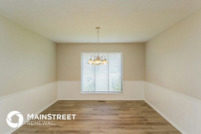 Foto del edificio - 3920 Green Hills Ct