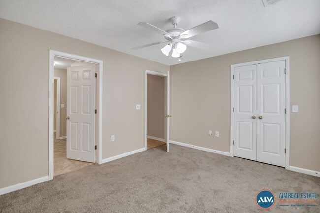 Building Photo - Charming Top-Floor Villa in The Reserve at...