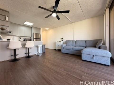 Foto del edificio - 411 Hobron Ln