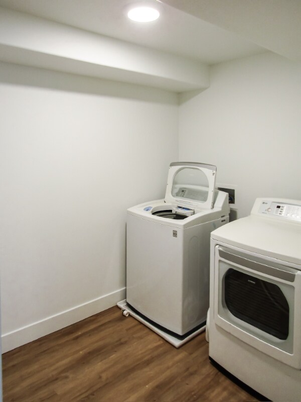 Foto del edificio - 4652 Cillian Ln