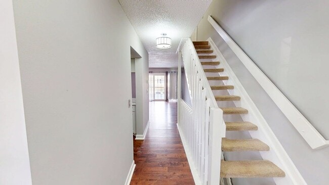 Foto del edificio - 2002 Jasper Ln