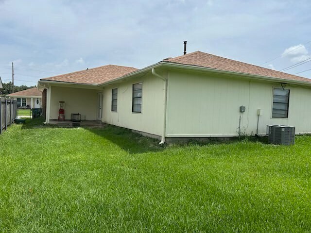 Foto del edificio - 2701 Fairfield Ave