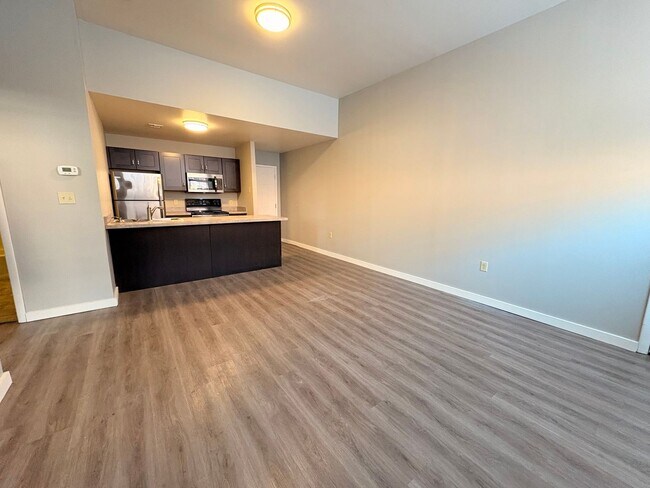 Foto del edificio - The Foundry, Two Bedroom, One Bathroom Unit