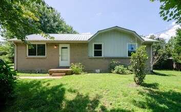 Building Photo - 7109 Hall Ln