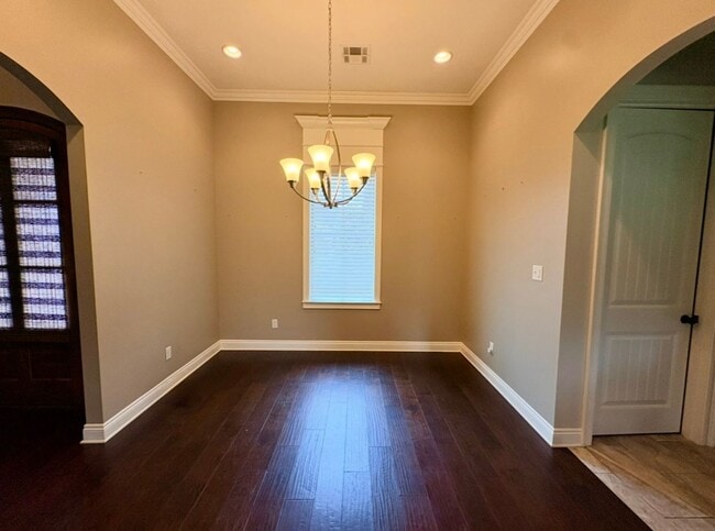 Building Photo - 3714 Willow Wood Dr