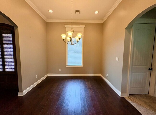 Foto del edificio - 3714 Willow Wood Dr