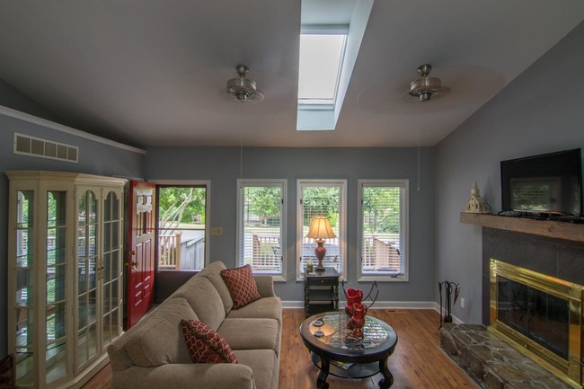 Building Photo - 3705 Belleau Wood Dr