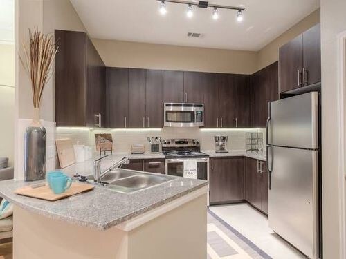 Foto principal - 225 S Heights Blvd