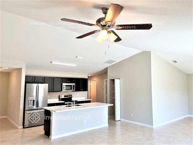 Foto del edificio - 4660 SW Keats St