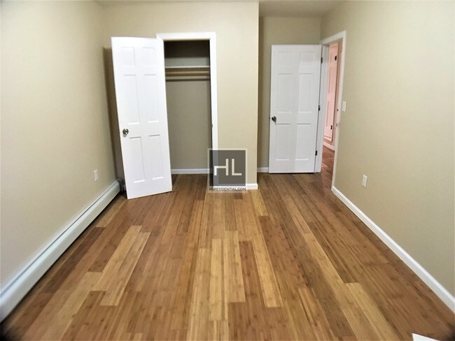 Foto del edificio - 707 E 79th St