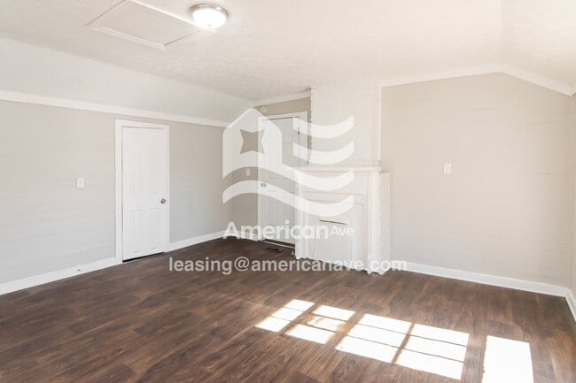 Foto del edificio - 615 Arthur St