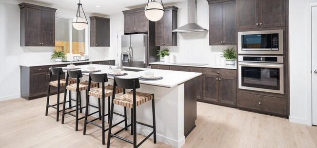 Foto del edificio - BRAND NEW 4/3.5 (HUGE) Elk Grove!   Please see marketing ad for viewings.