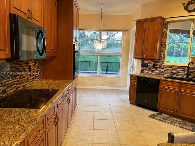 Building Photo - 4 br, 3 bath House - 7009 NW 113th Ave # 7009