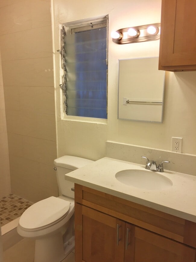 Foto del edificio - Waikiki: Studio for Rent