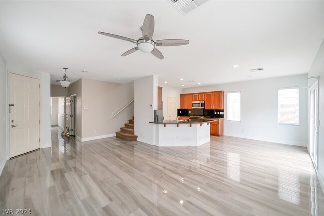 Building Photo - 6213 Burrell Ct
