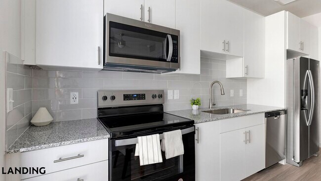 Foto del edificio - 6311 S 1st St