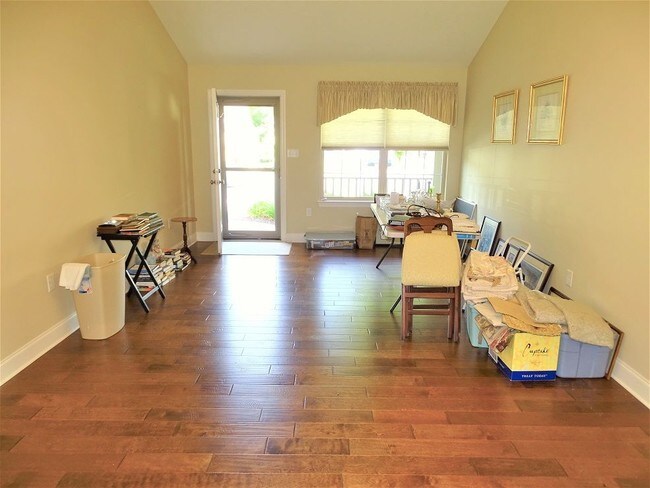 Building Photo - 148 Waypoint Dr