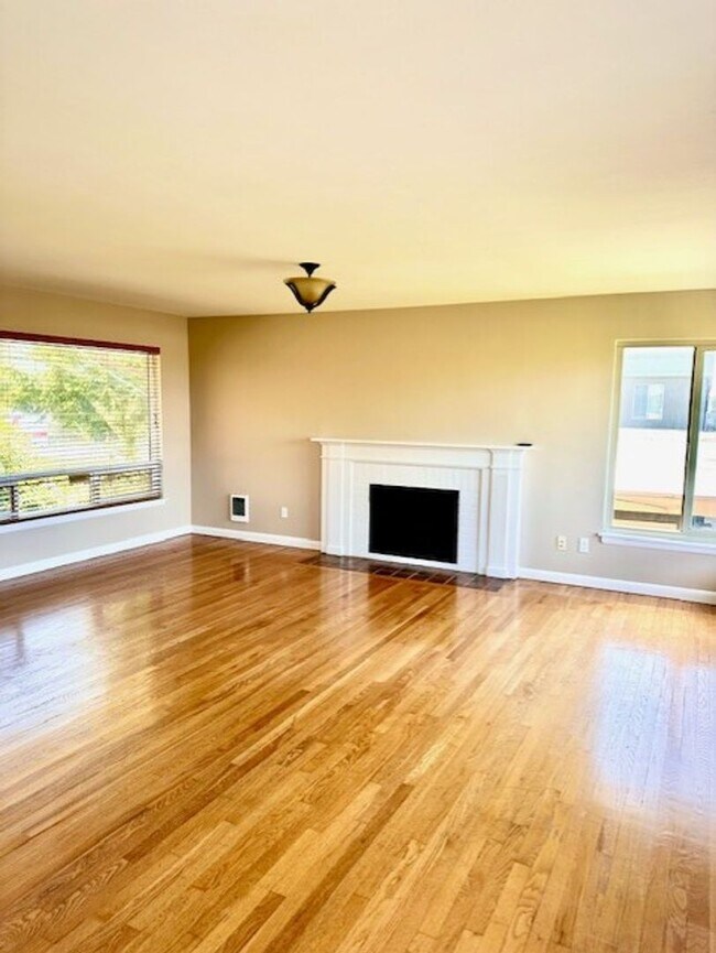 Foto del edificio - West Seattle Charmer