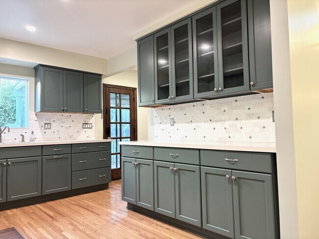 Foto del edificio - 559 W 39th St