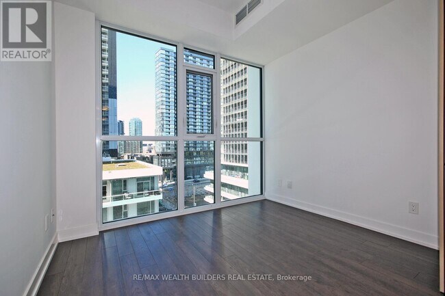 Photo du bâtiment - 30 Ordnance St