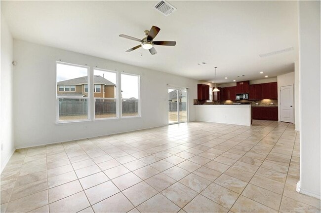 Building Photo - 7929 Arezzo Dr