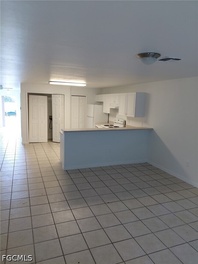 Foto del edificio - 4551 26th St SW