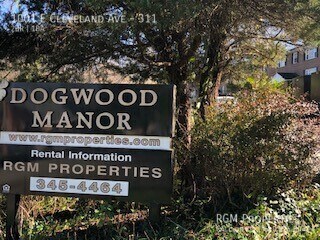 Foto del edificio - Dogwood Manor Apartments