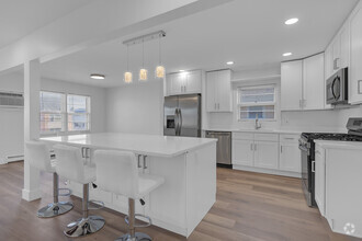 Building Photo - 651 Beau Ct