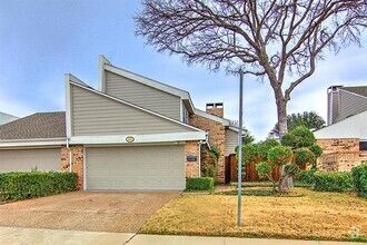 Building Photo - 2106 Willowgate Ln