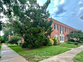 Building Photo - 1510 S Edgewood St