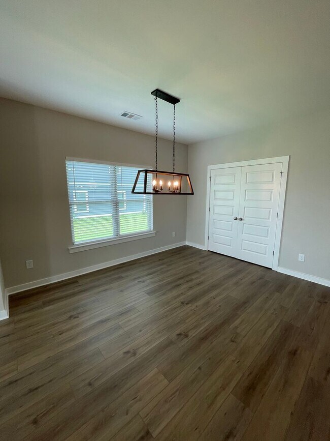 Foto del edificio - New Construction Home for Rent in Tuscaloo...