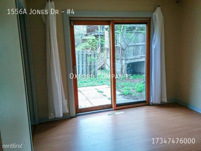 Building Photo - 1556A Jones Dr