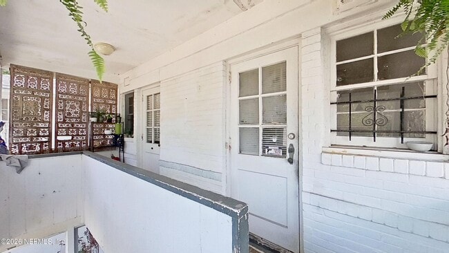 Foto del edificio - 3102 Riverside Ave