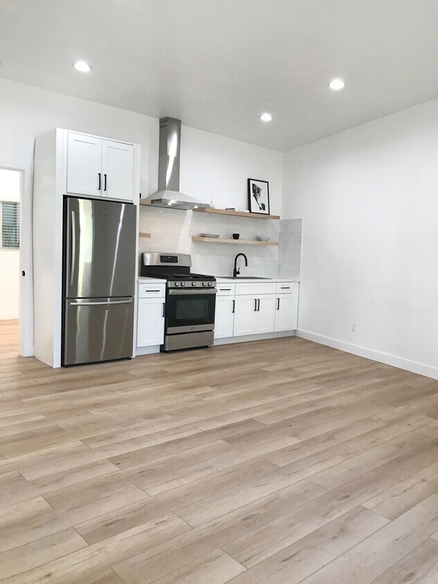 3123 Silver Lake Blvd Unit A, Los Angeles, CA 90039 Apartments in Los