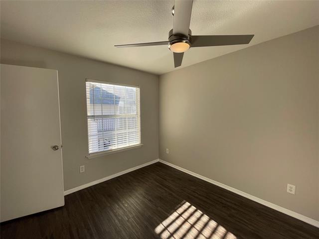 Foto del edificio - 4717 Columbia Ave