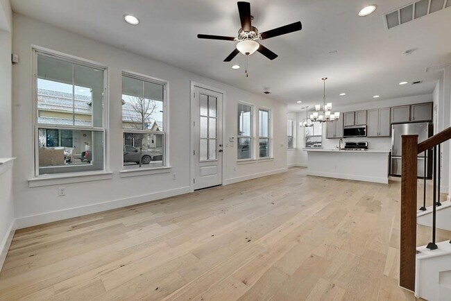 Foto del edificio - 3115 Chennault St