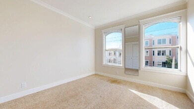 Building Photo - 430 26th Ave