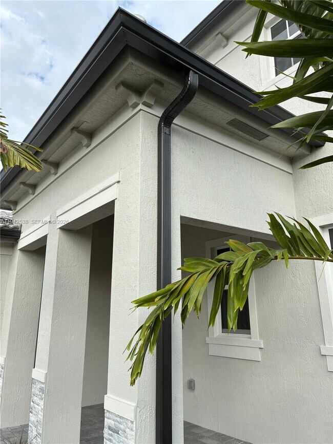 Foto del edificio - 16303 SW 147th Ave