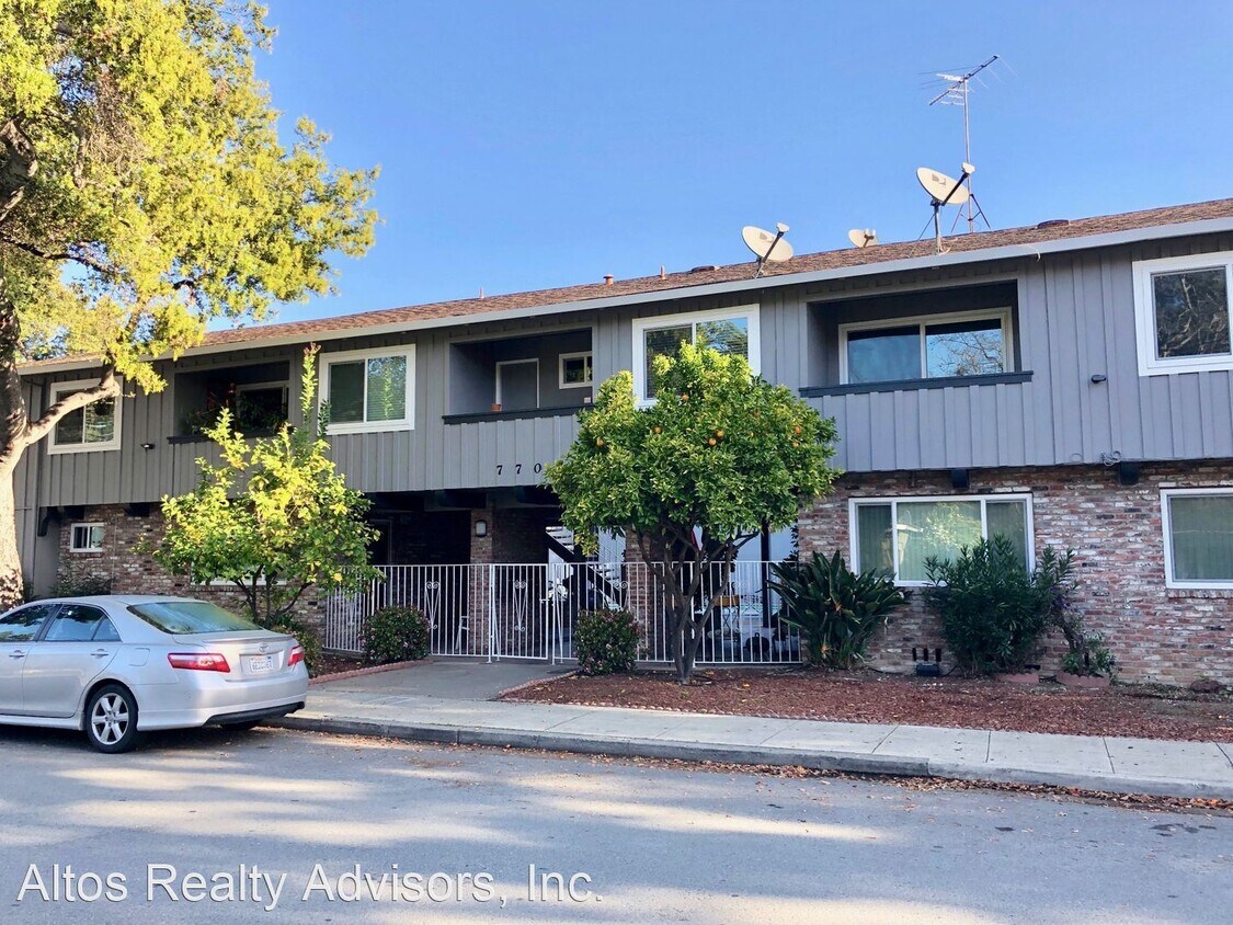 Primary Photo - 770 Coleman Ave