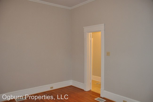 Foto del edificio - 1330 W 1st St