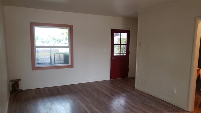Building Photo - 17355 Cohasset St